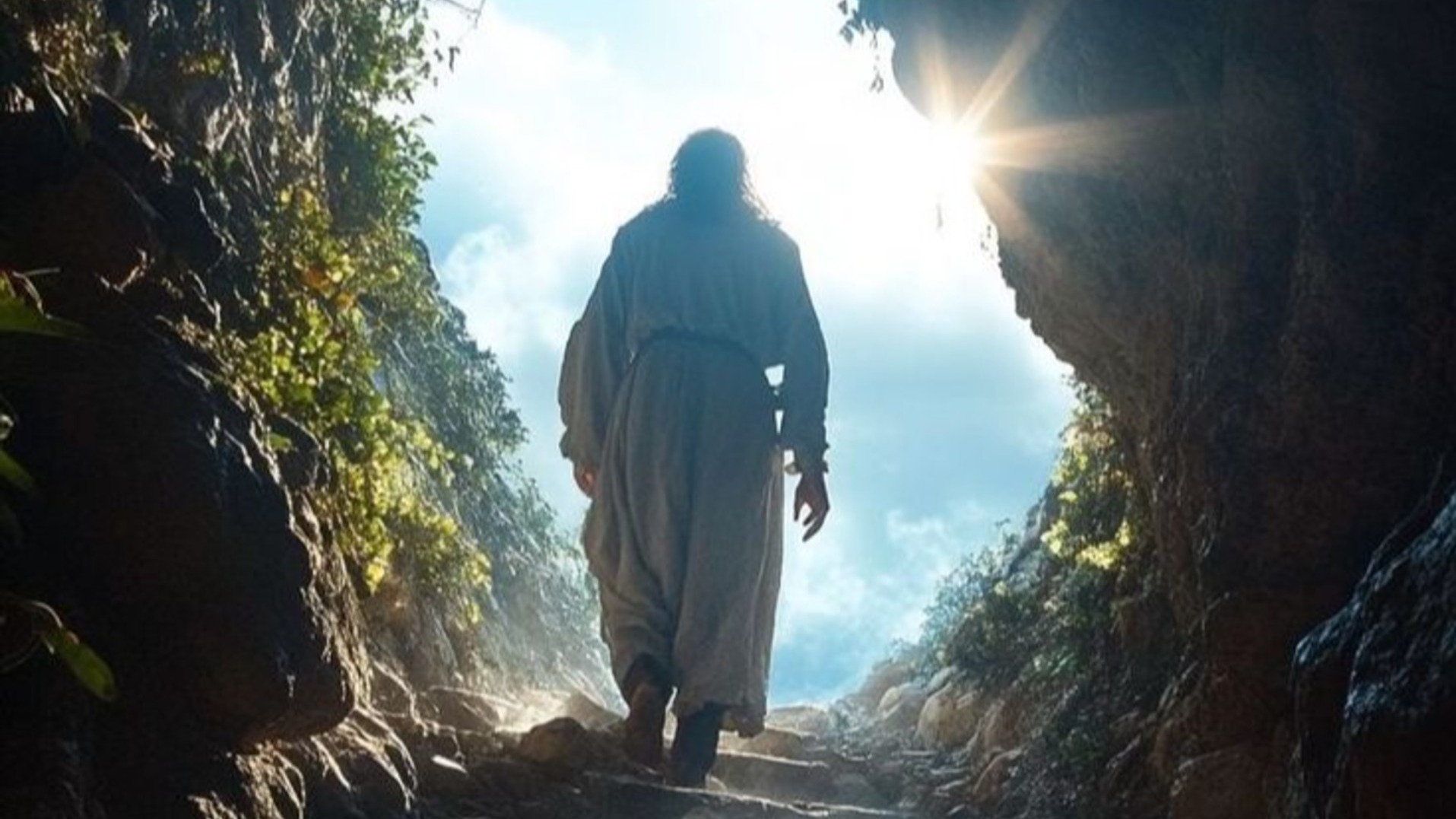 LIVING THE RESURRECTION LIFE